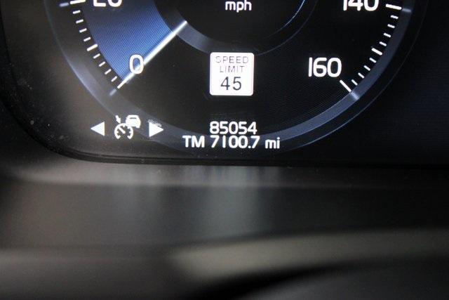 used 2018 Volvo XC90 car, priced at $20,880