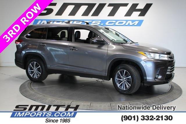 used 2019 Toyota Highlander car, priced at $20,552