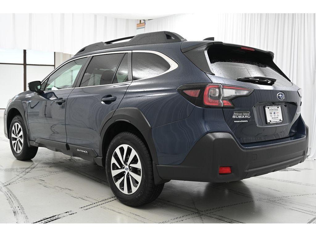 used 2025 Subaru Outback car, priced at $30,695