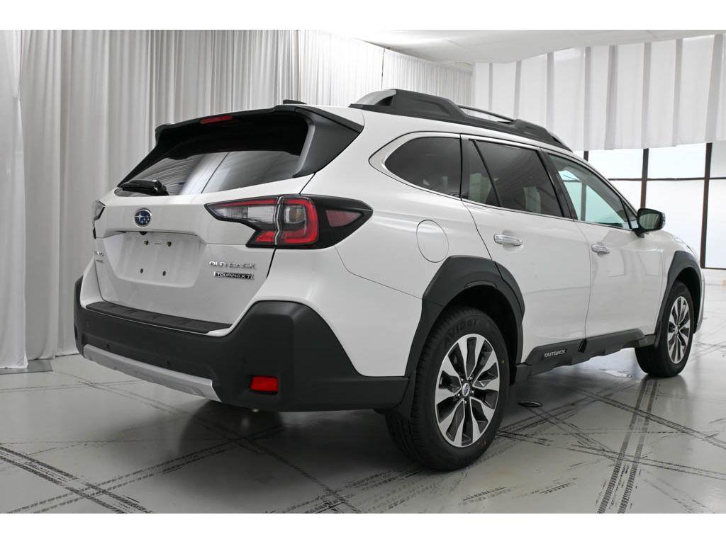 new 2025 Subaru Outback car, priced at $44,985