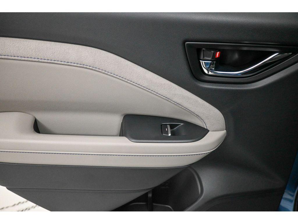 new 2025 Subaru Forester car, priced at $39,828