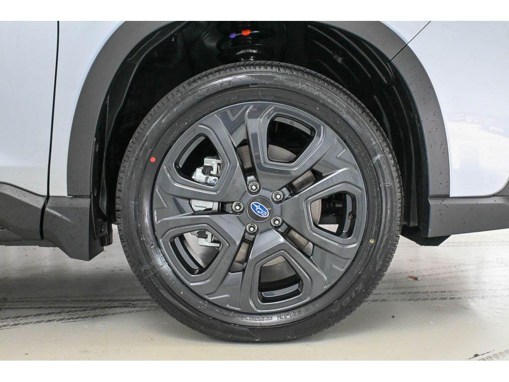 new 2025 Subaru Ascent car, priced at $55,186