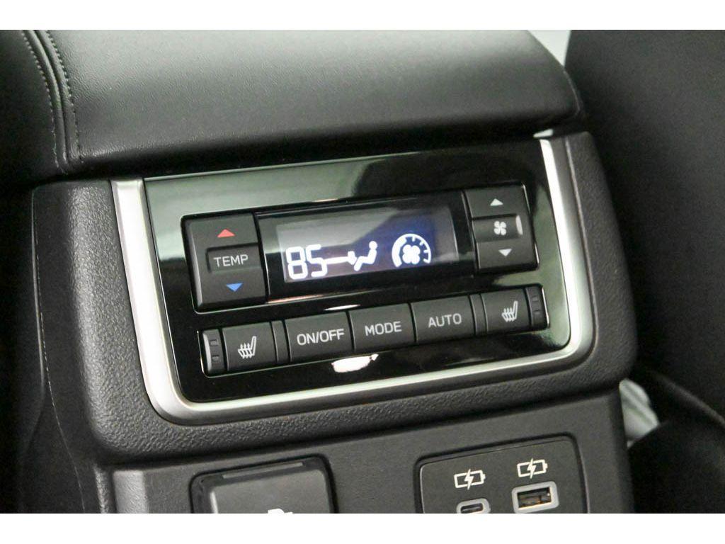 new 2025 Subaru Ascent car, priced at $55,186