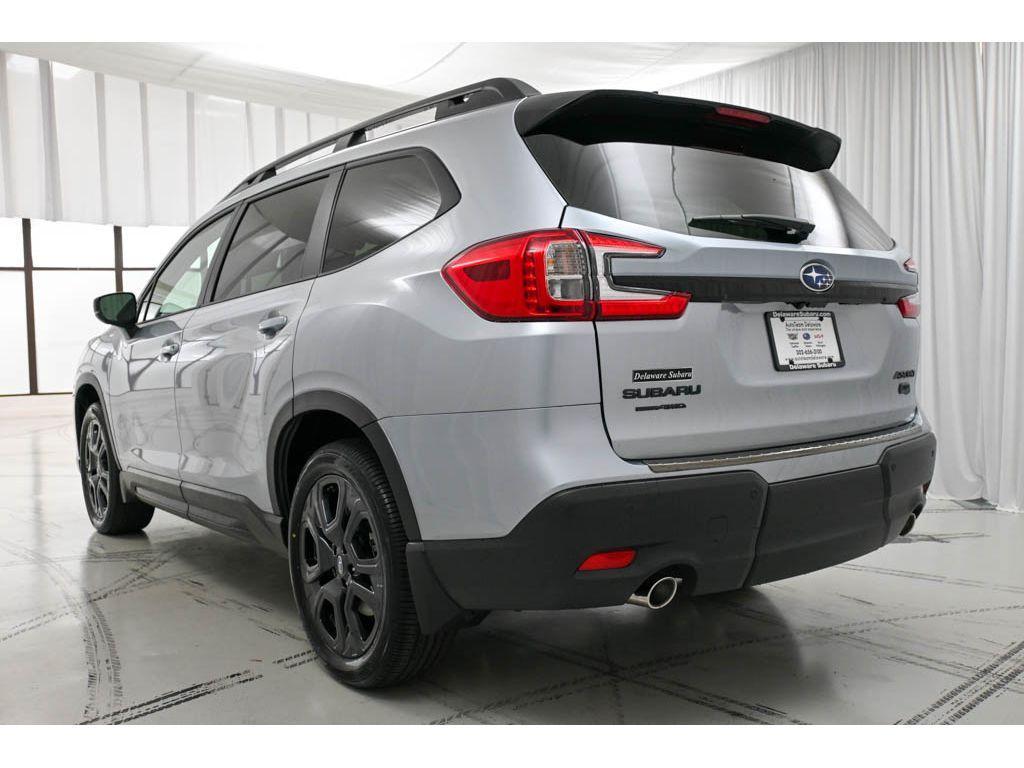 new 2025 Subaru Ascent car, priced at $55,186
