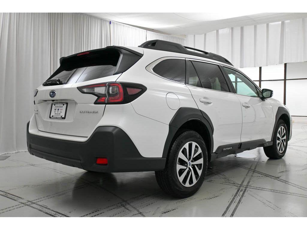 used 2024 Subaru Outback car, priced at $28,934