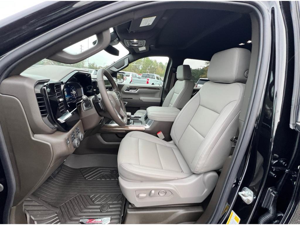 new 2025 Chevrolet Silverado 1500 car, priced at $63,045