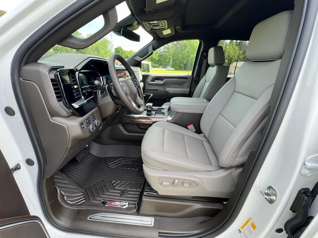 new 2025 Chevrolet Silverado 1500 car, priced at $62,295