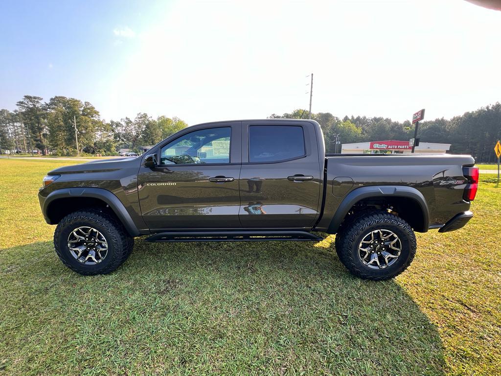 new 2025 Chevrolet Colorado car, priced at $53,055