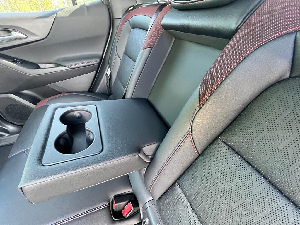 new 2026 Chevrolet Equinox car, priced at $35,385