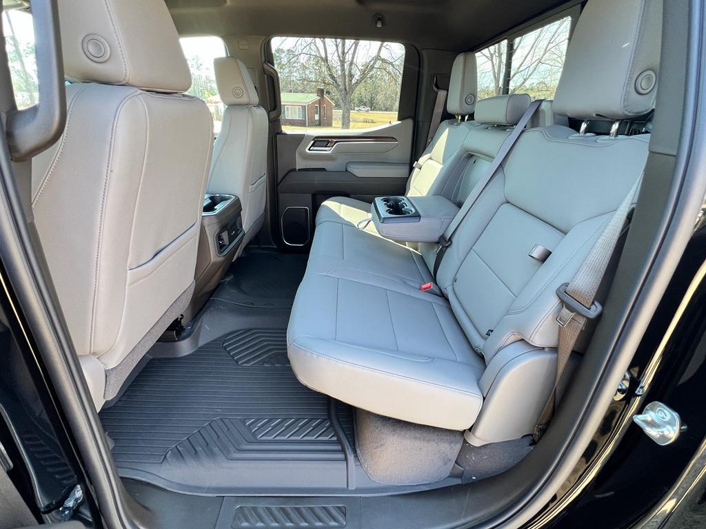 new 2025 Chevrolet Silverado 1500 car, priced at $61,500