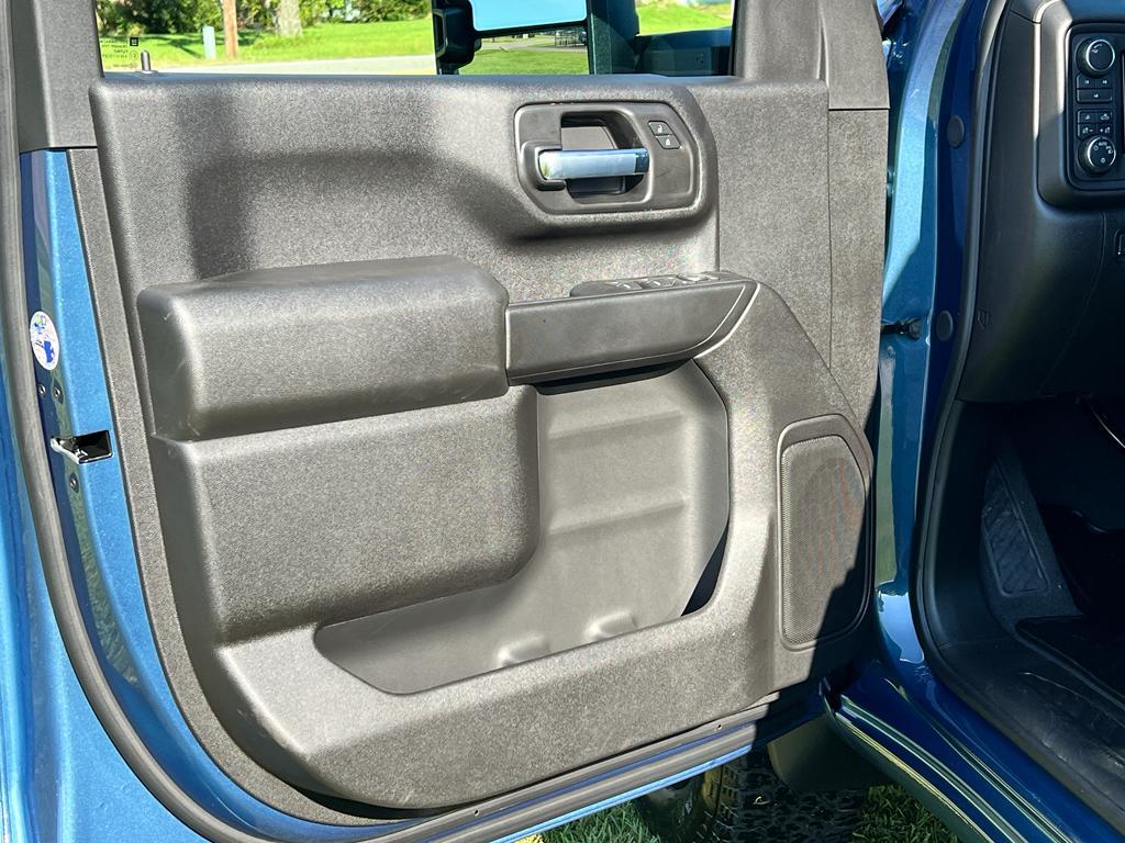 new 2025 Chevrolet Silverado 2500 car, priced at $67,700