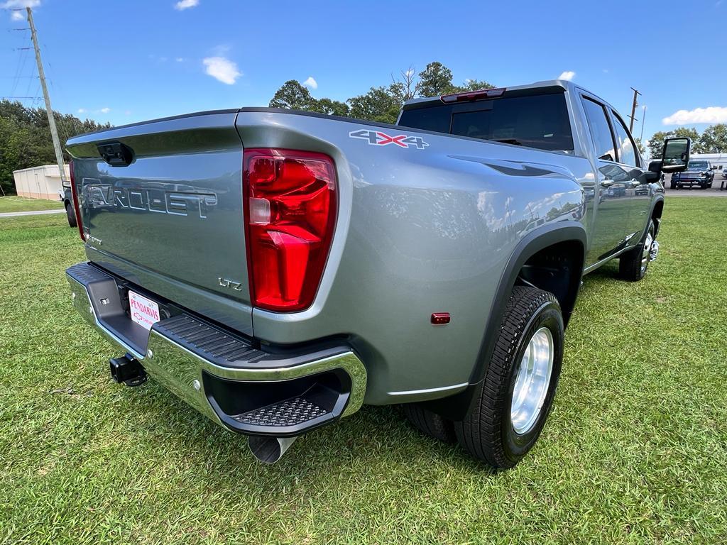 new 2025 Chevrolet Silverado 3500 car, priced at $82,935