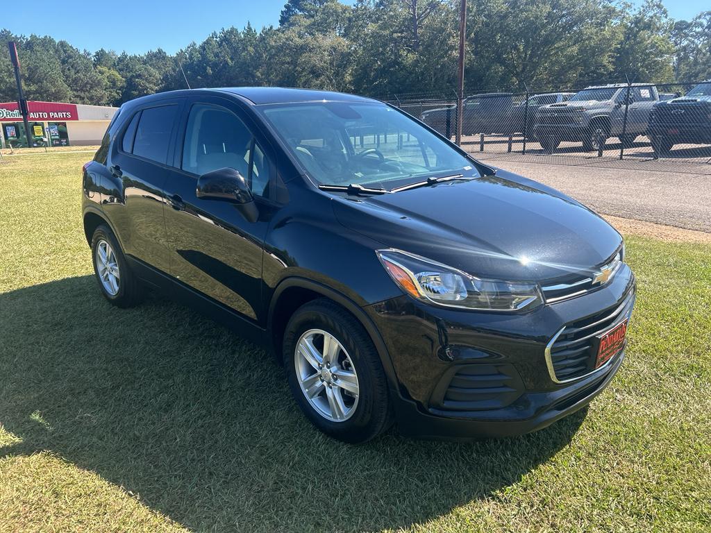 used 2022 Chevrolet Trax car, priced at $17,485