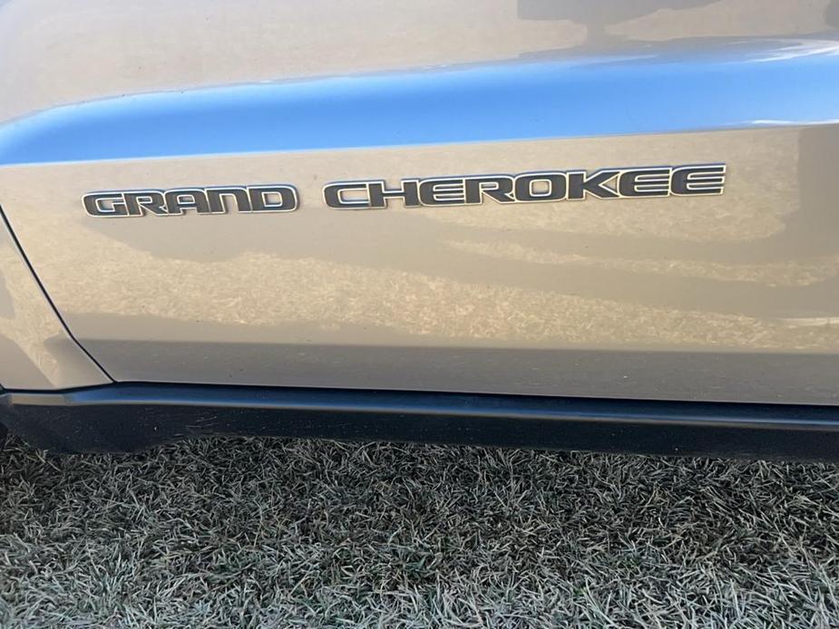 used 2020 Jeep Grand Cherokee car, priced at $24,324