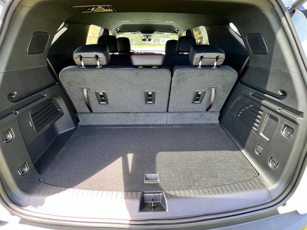 new 2026 Chevrolet Traverse car, priced at $53,055