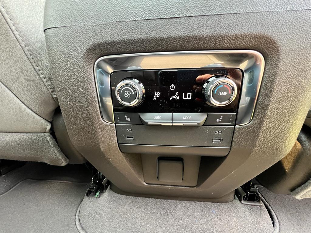 new 2025 Chevrolet Tahoe car