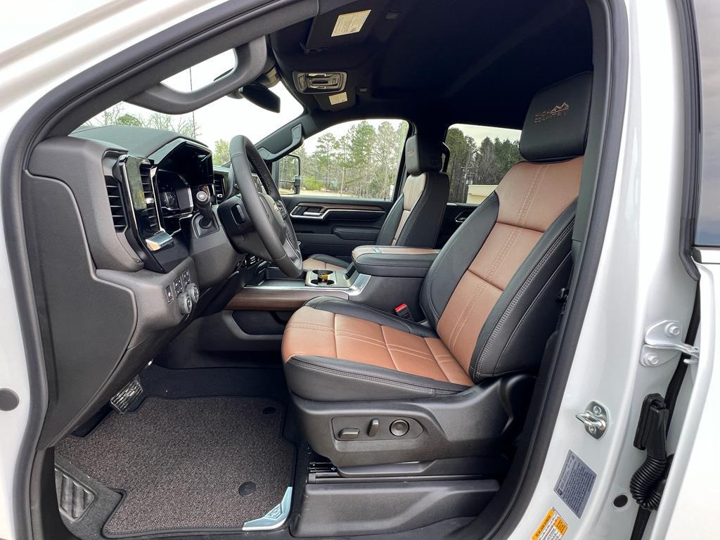 new 2025 Chevrolet Silverado 2500 car, priced at $85,960