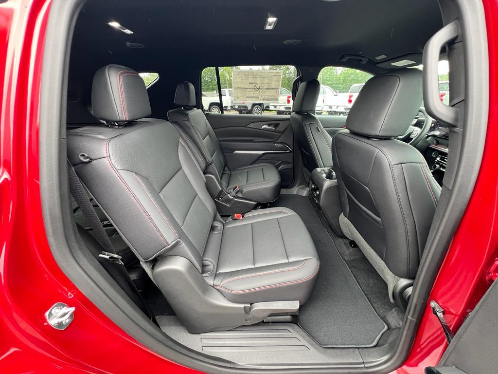 new 2025 Chevrolet Traverse car, priced at $50,330