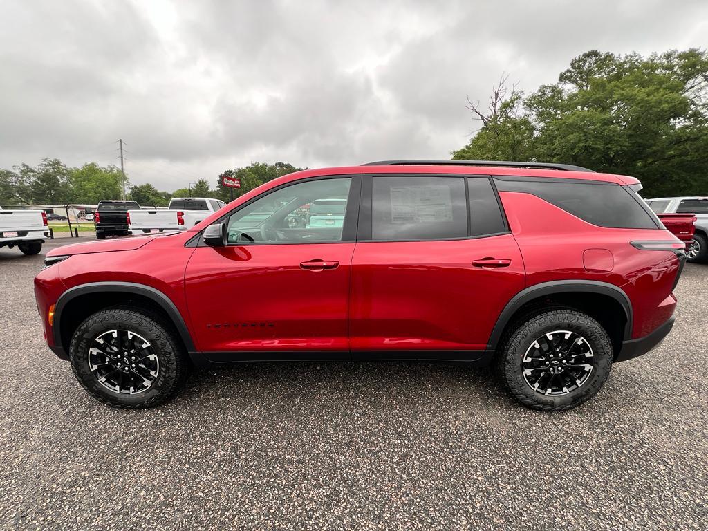 new 2025 Chevrolet Traverse car, priced at $50,330