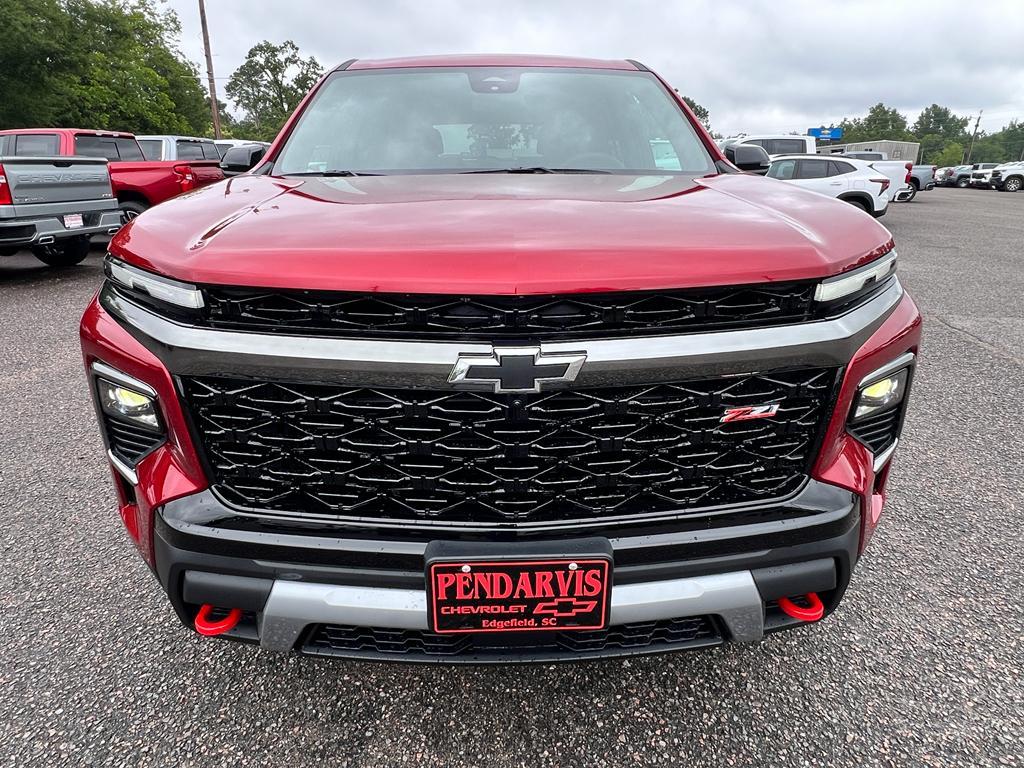 new 2025 Chevrolet Traverse car, priced at $50,330