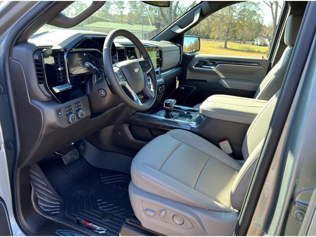 new 2025 Chevrolet Silverado 1500 car, priced at $63,685