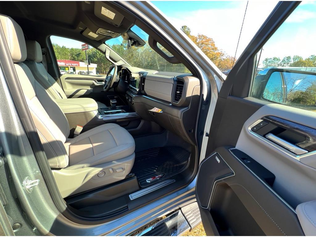 new 2025 Chevrolet Silverado 1500 car, priced at $63,685