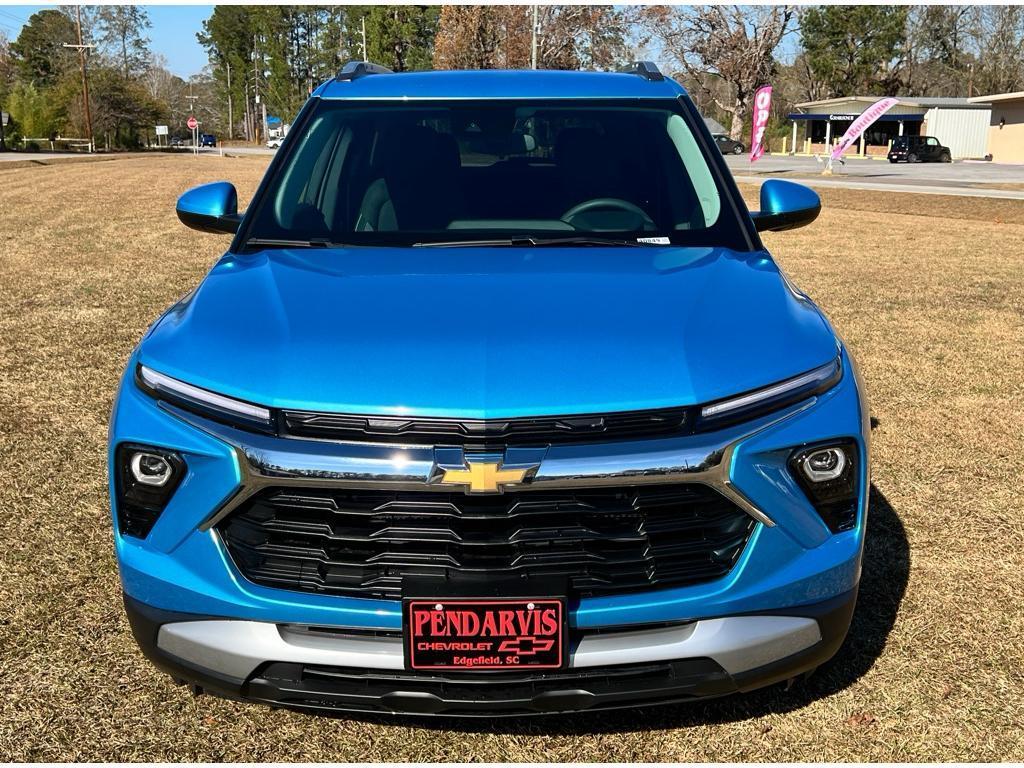 new 2025 Chevrolet TrailBlazer car, priced at $26,920