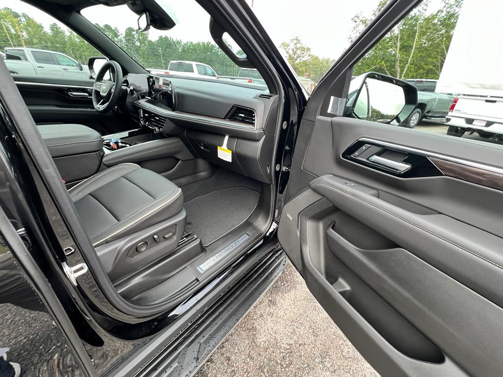 new 2025 Chevrolet Tahoe car
