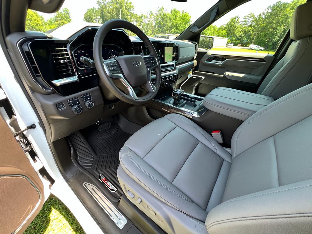new 2025 Chevrolet Silverado 1500 car, priced at $60,700