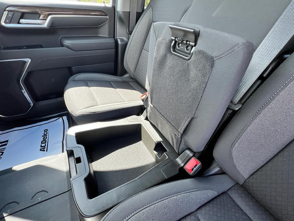 new 2025 Chevrolet Silverado 1500 car, priced at $57,755