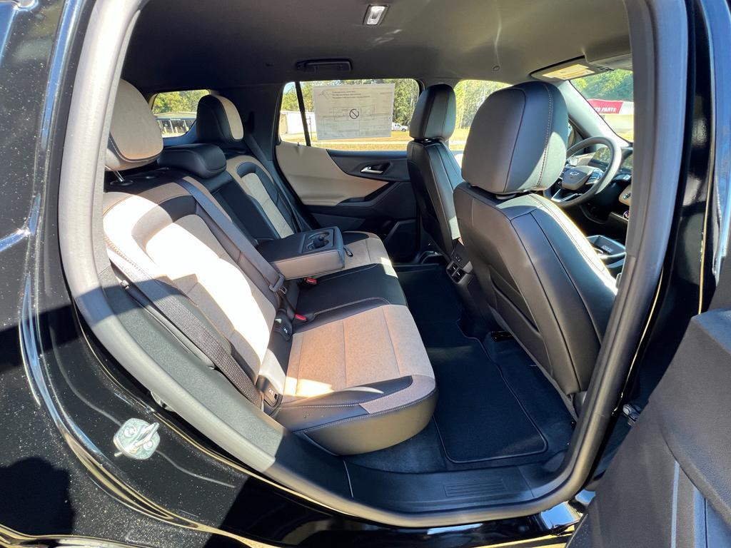 new 2026 Chevrolet Equinox car, priced at $36,730