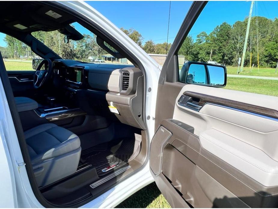 new 2025 Chevrolet Silverado 1500 car, priced at $62,275