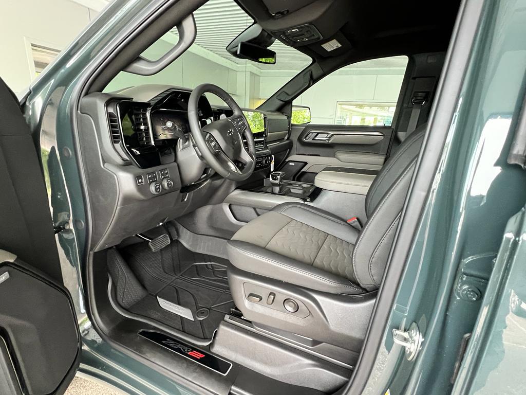 new 2025 Chevrolet Silverado 1500 car, priced at $72,270