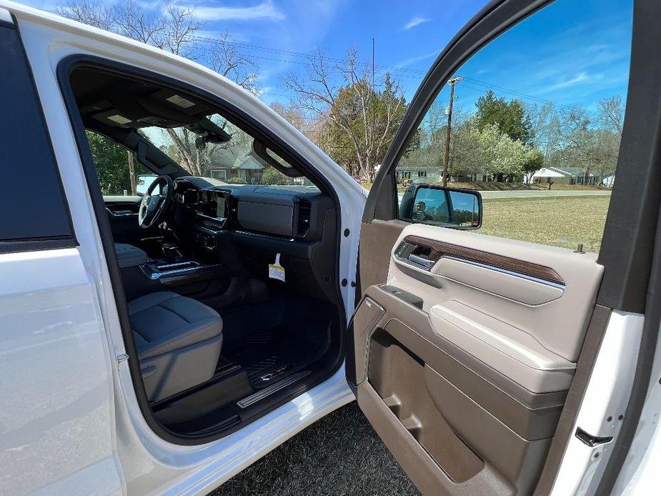 new 2024 Chevrolet Silverado 1500 car, priced at $61,240