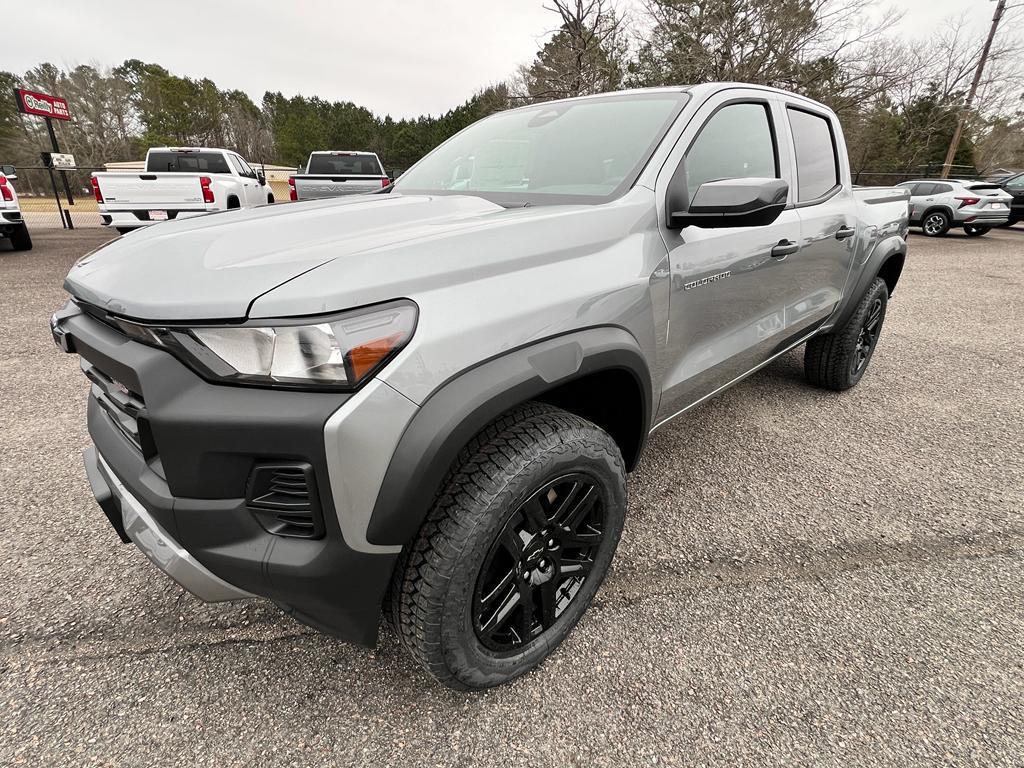 new 2025 Chevrolet Colorado car, priced at $42,435