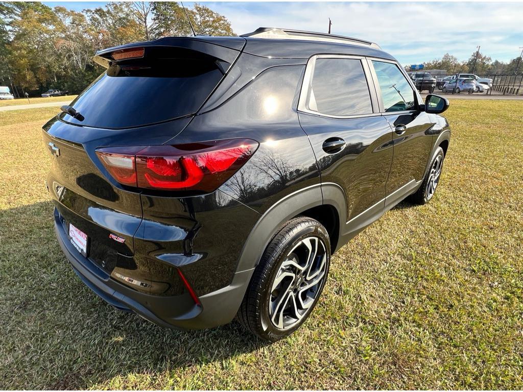 new 2025 Chevrolet TrailBlazer car, priced at $29,430