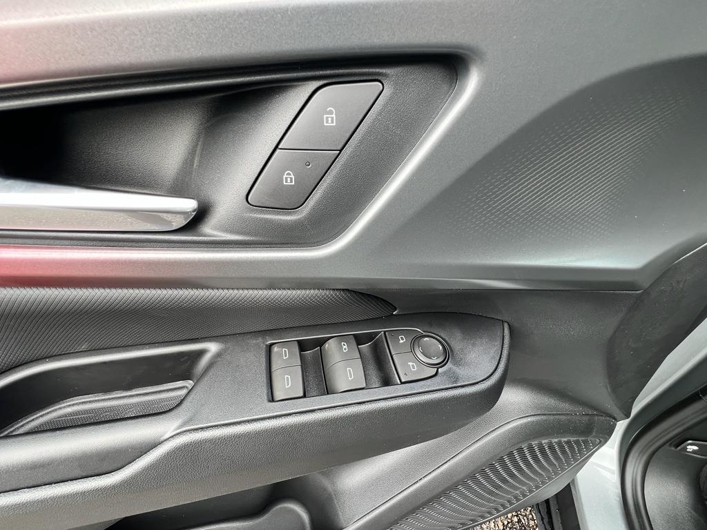 new 2025 Chevrolet Equinox EV car, priced at $34,790
