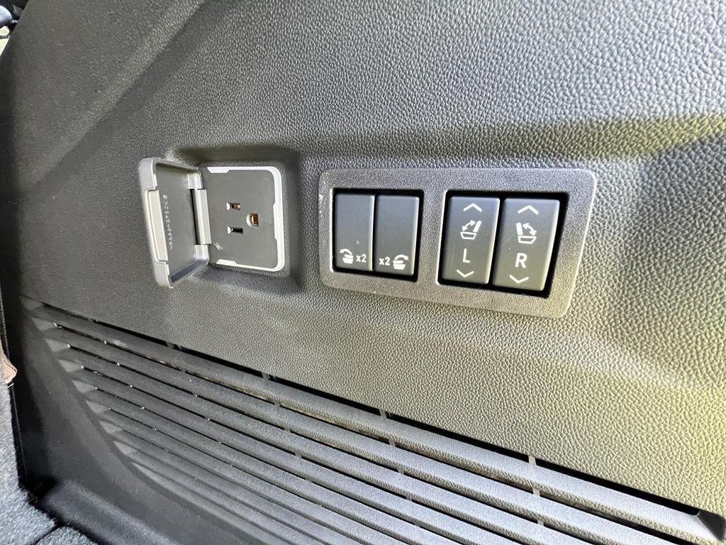 new 2025 Chevrolet Tahoe car