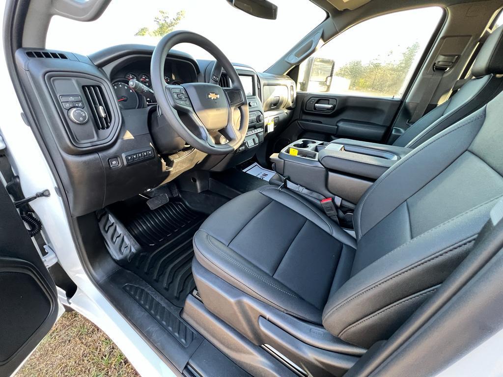 new 2025 Chevrolet Silverado 2500 car, priced at $60,920