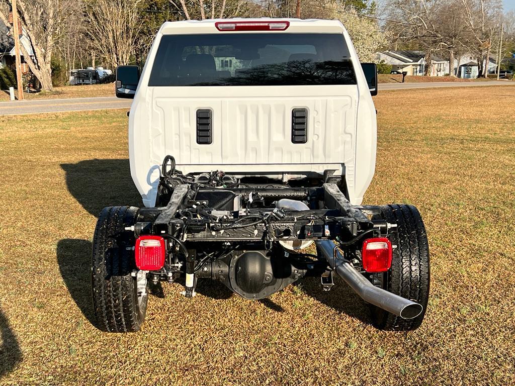 new 2025 Chevrolet Silverado 2500 car, priced at $48,025