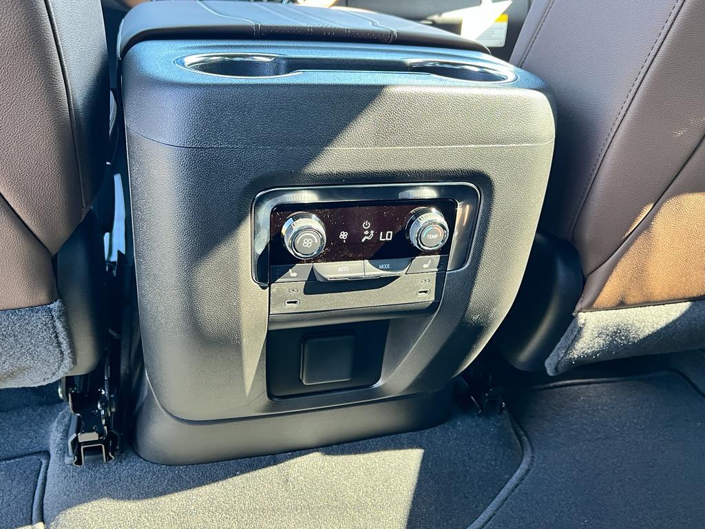 new 2025 Chevrolet Tahoe car