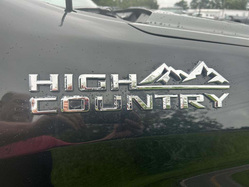 used 2021 Chevrolet Silverado 1500 car, priced at $41,835
