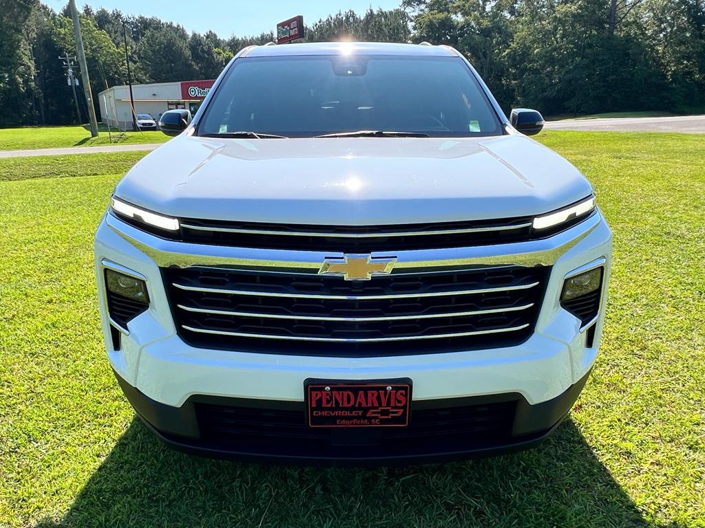 new 2025 Chevrolet Traverse car, priced at $42,235