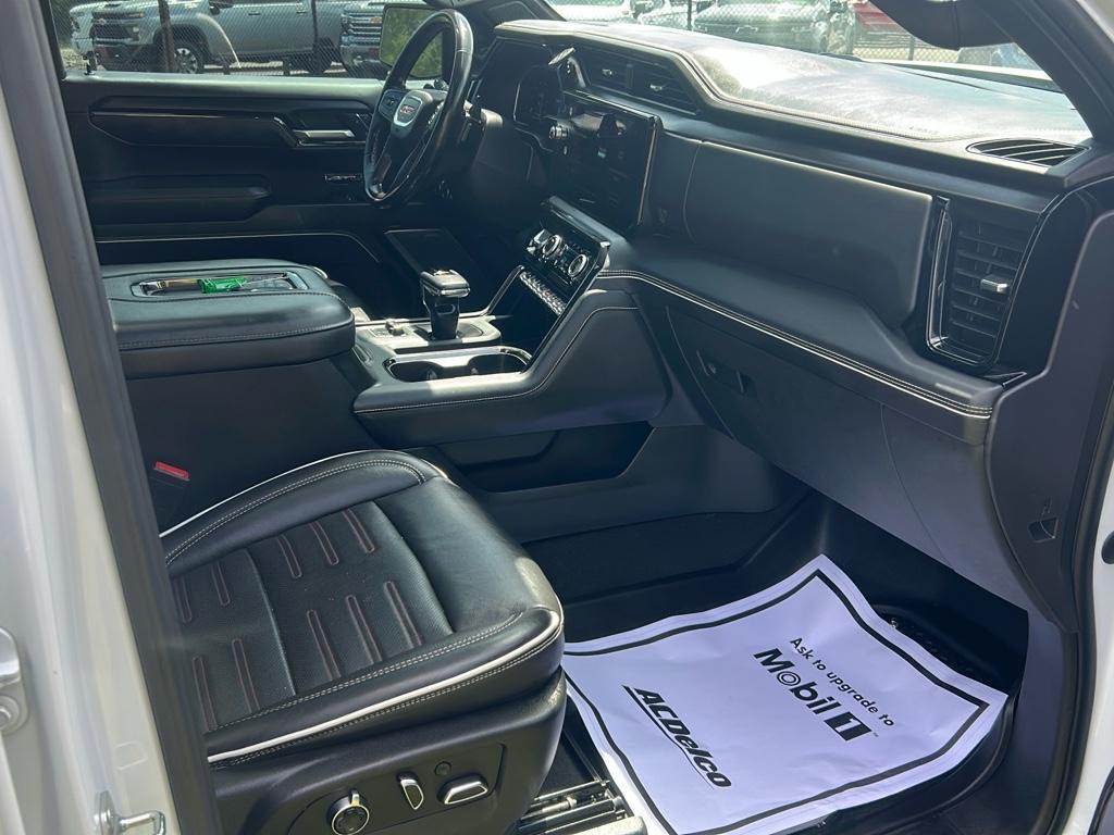 used 2022 GMC Sierra 1500 car, priced at $52,928