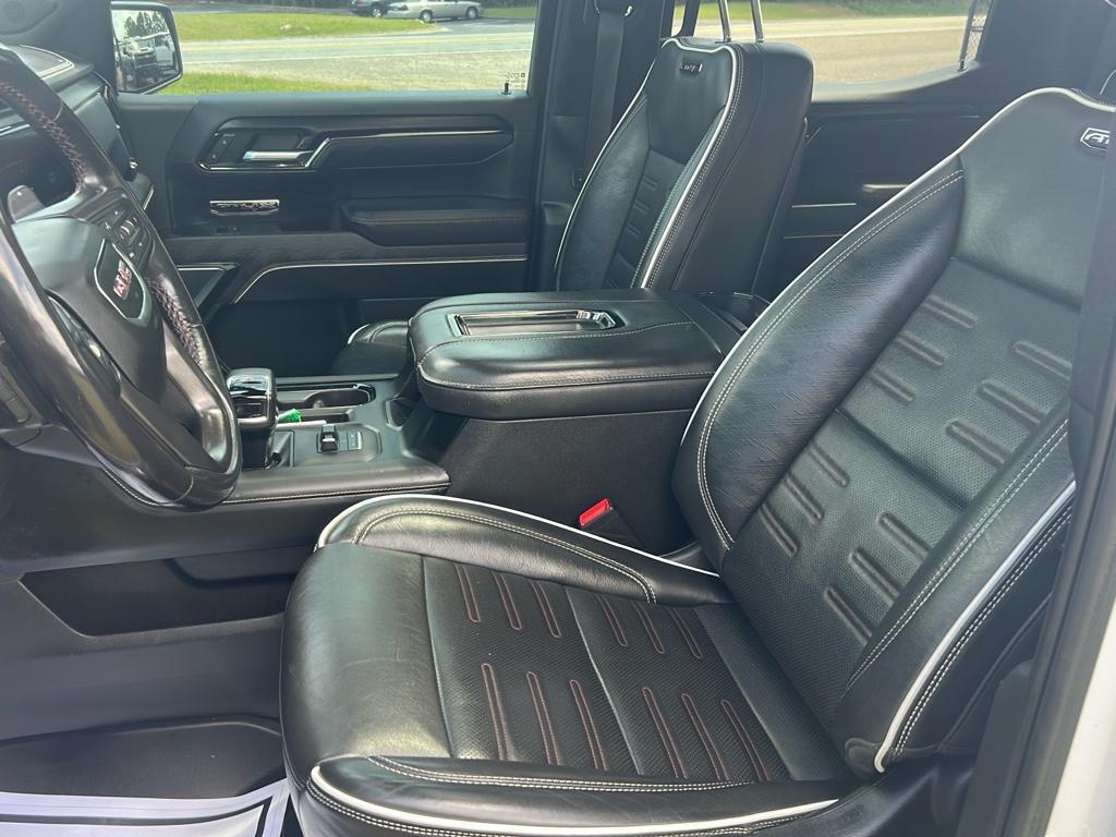 used 2022 GMC Sierra 1500 car, priced at $52,928