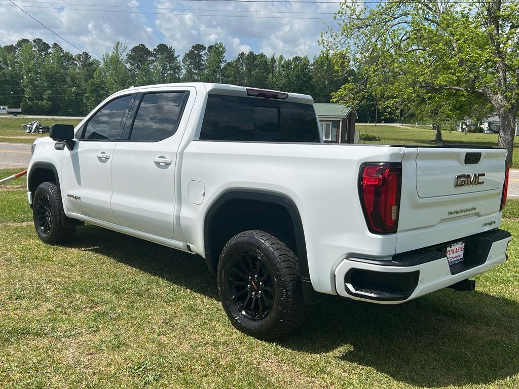 used 2022 GMC Sierra 1500 car, priced at $52,928