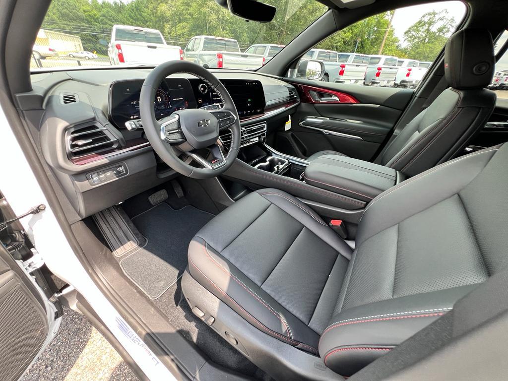 new 2026 Chevrolet Traverse car, priced at $53,055