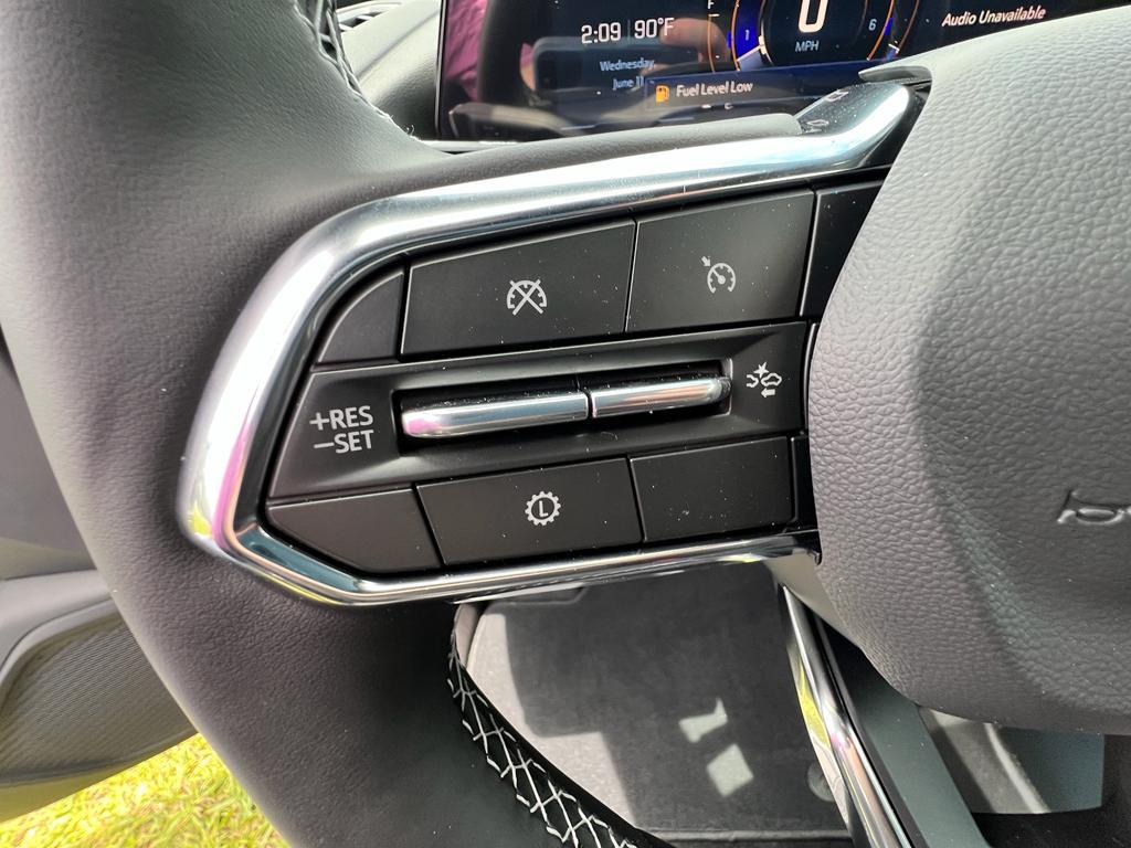 new 2025 Chevrolet Traverse car, priced at $42,735