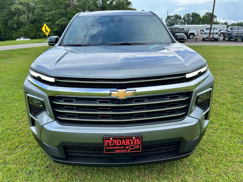new 2025 Chevrolet Traverse car, priced at $42,735