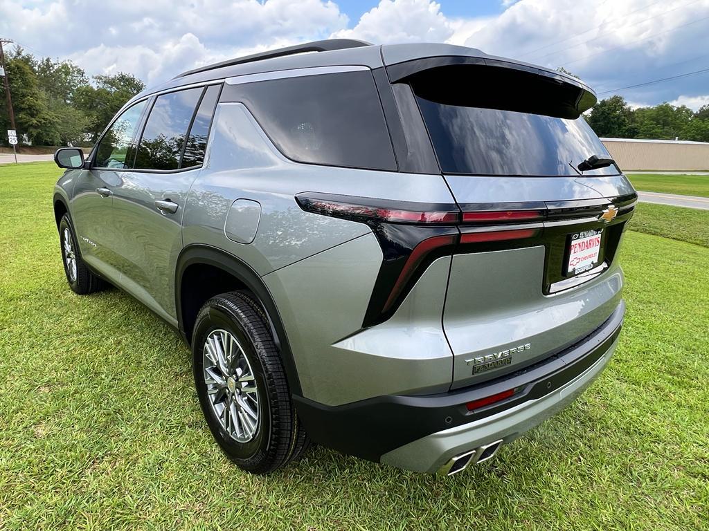 new 2025 Chevrolet Traverse car, priced at $42,735